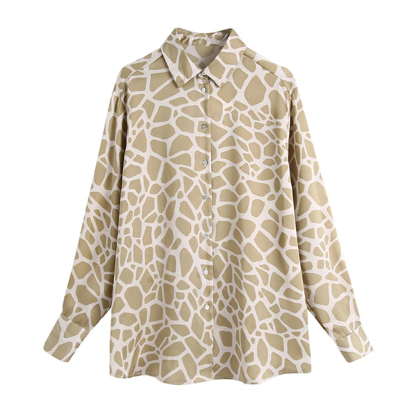Leopard Print Casual Top with Button-Up Closure and Long Sleeves